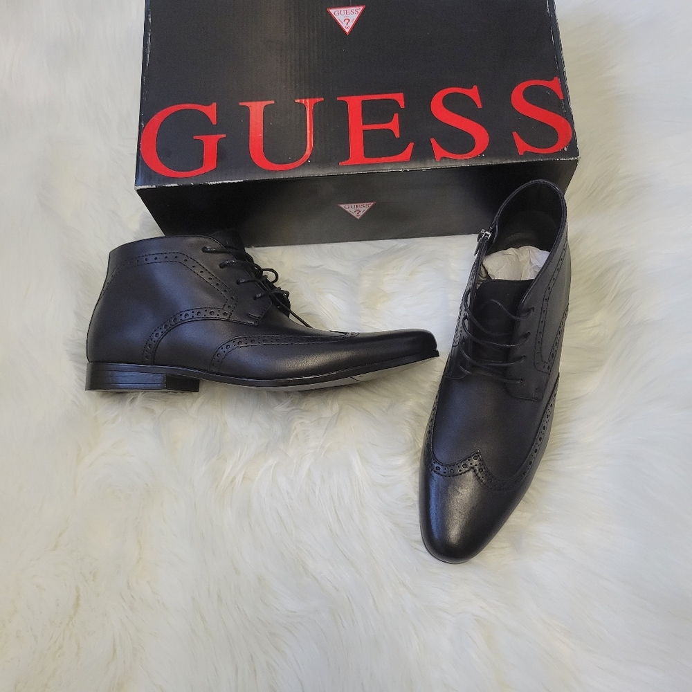 Guess leather men's dress shoe